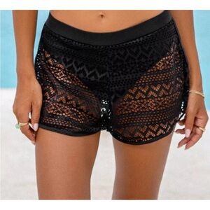 Cupshe Black High Waist Lace Shorts